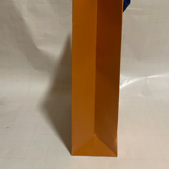 Authentic Louis Vuitton gift bag - Picture 2 of 3